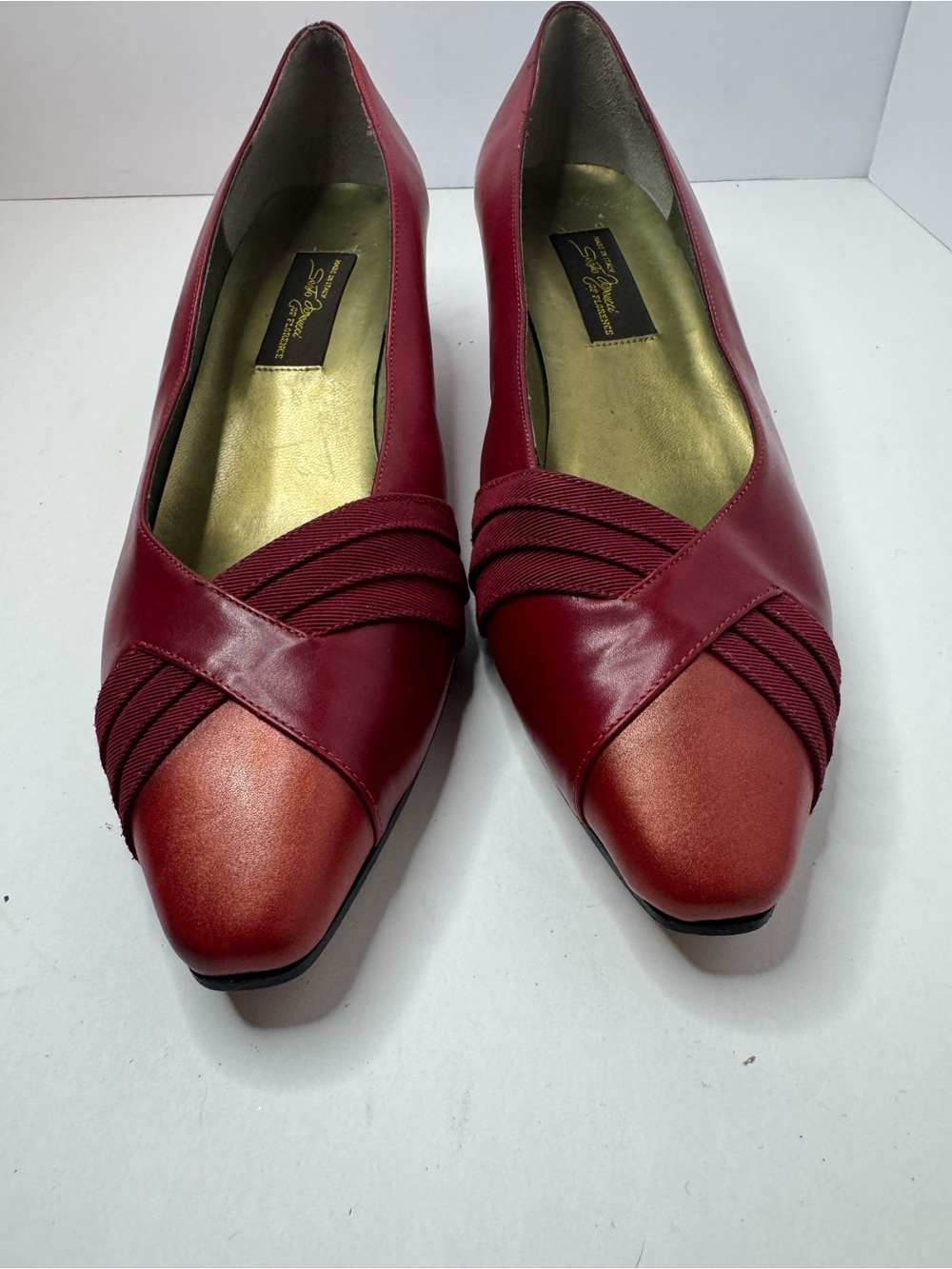 Sesto Meucci Red Leather Kitten Heels Women's Size 8M